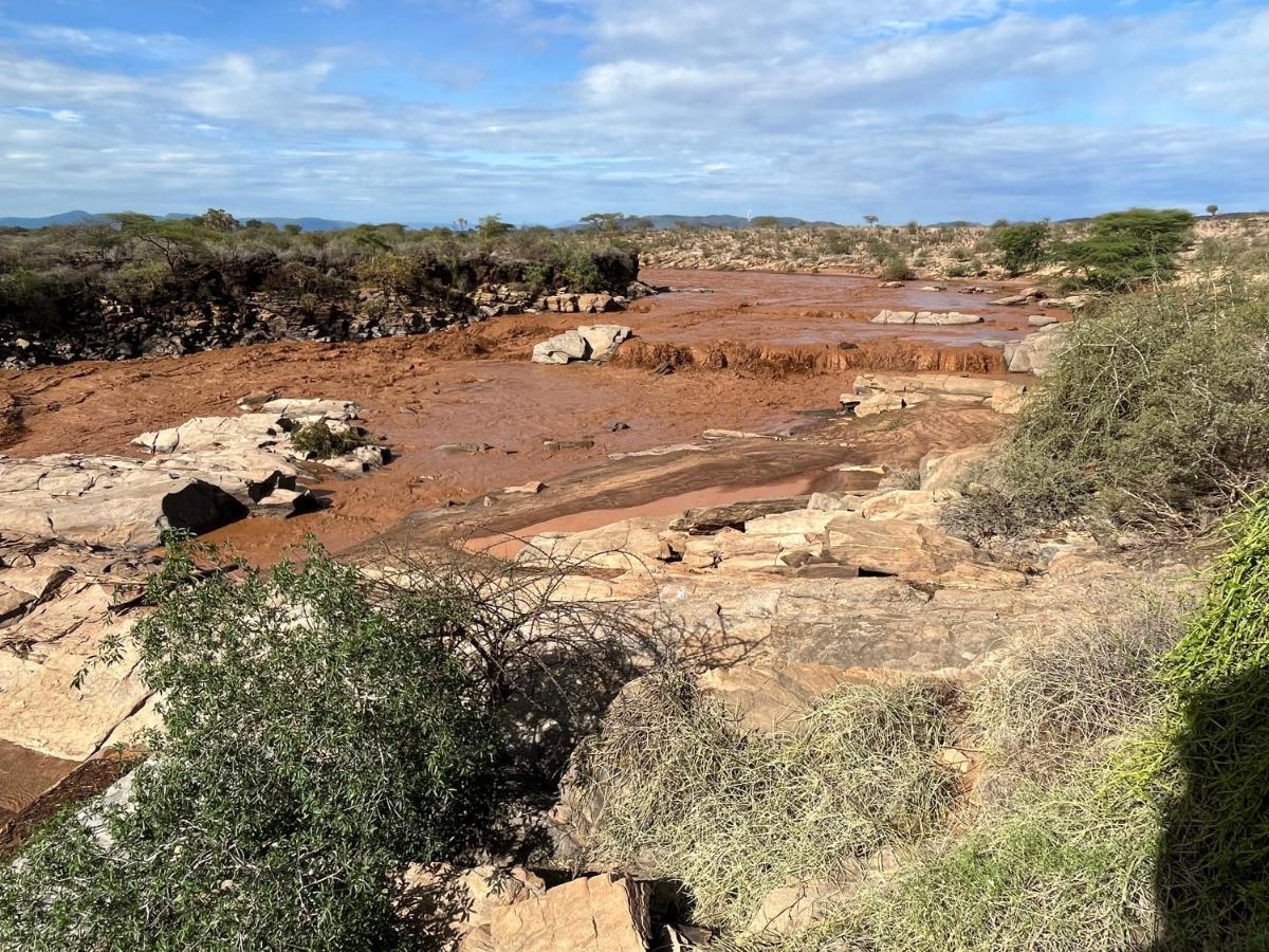 Lion'S Cave Camp, Samburu Villa Archers Post Exterior photo
