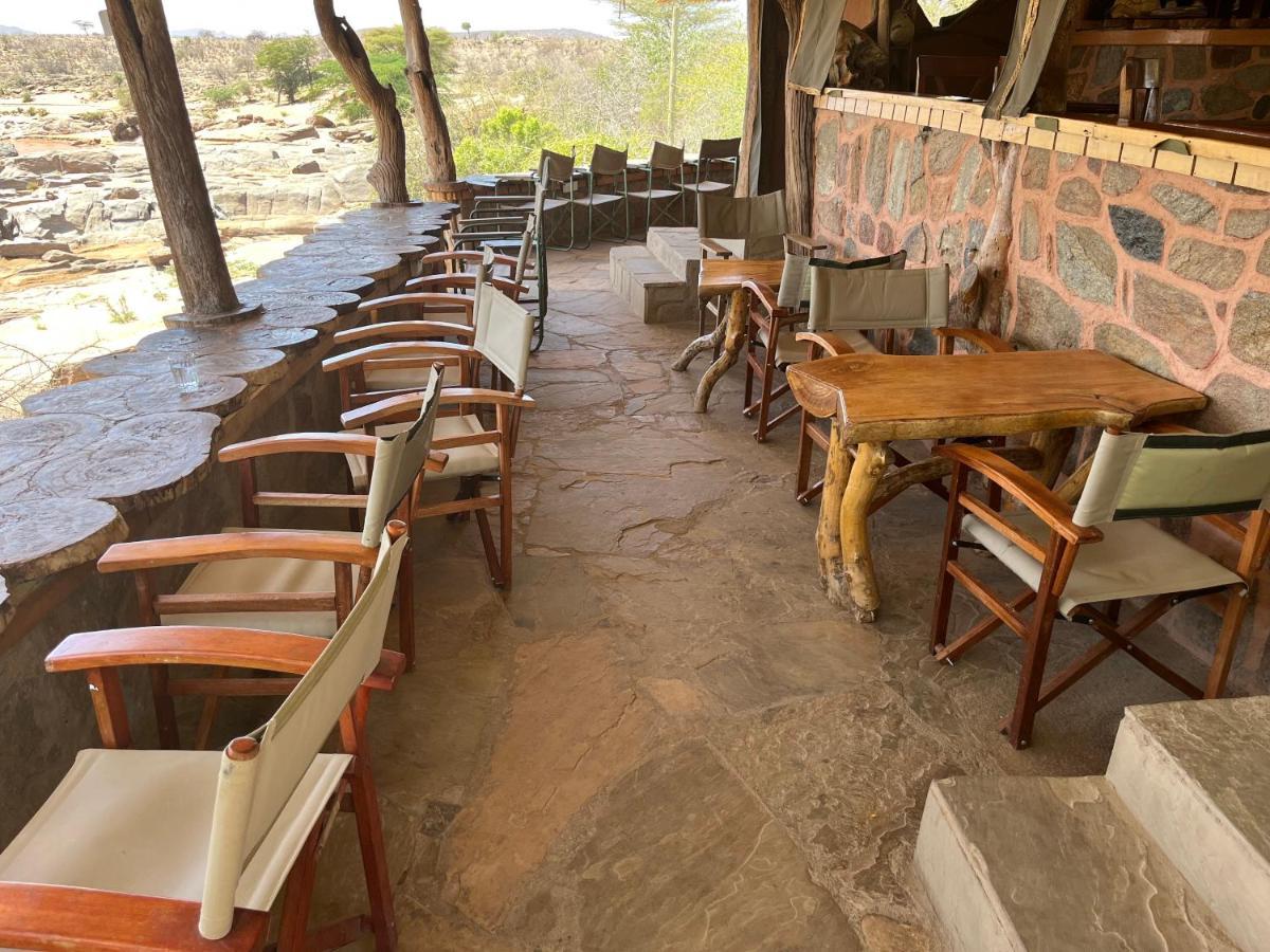 Lion'S Cave Camp, Samburu Villa Archers Post Exterior photo