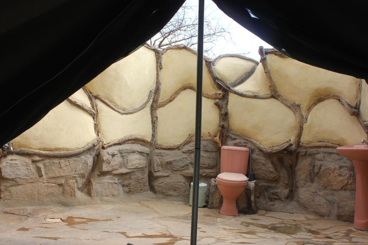 Lion'S Cave Camp, Samburu Villa Archers Post Exterior photo